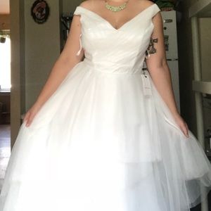 Off the shoulder wedding dress